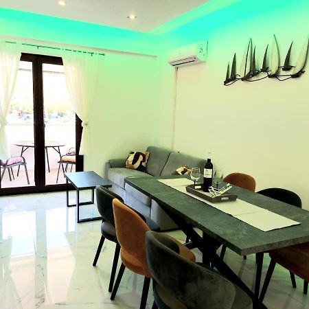 Apartman S Dvije Spavace Sobe Poreč Dış mekan fotoğraf