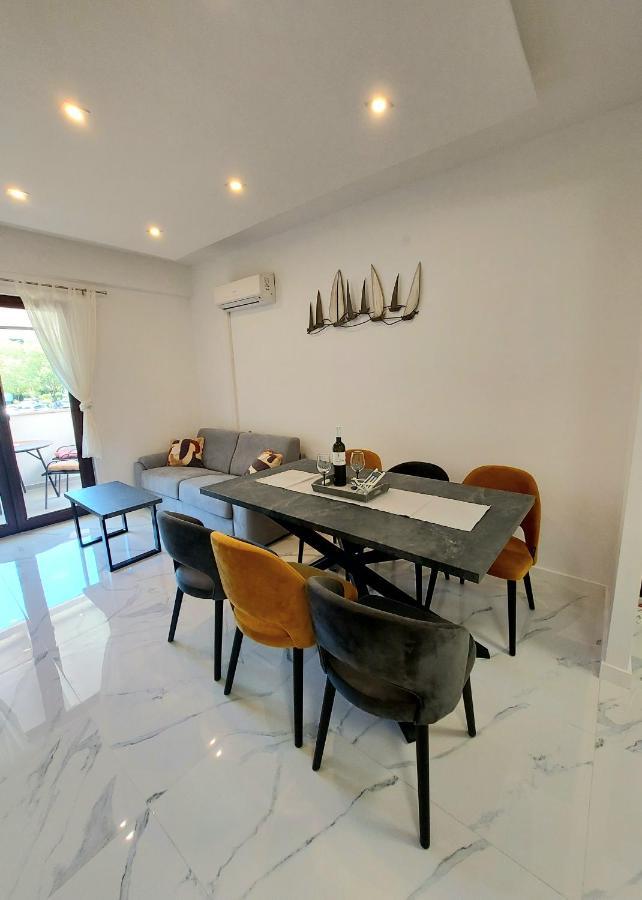 Apartman S Dvije Spavace Sobe Poreč Dış mekan fotoğraf
