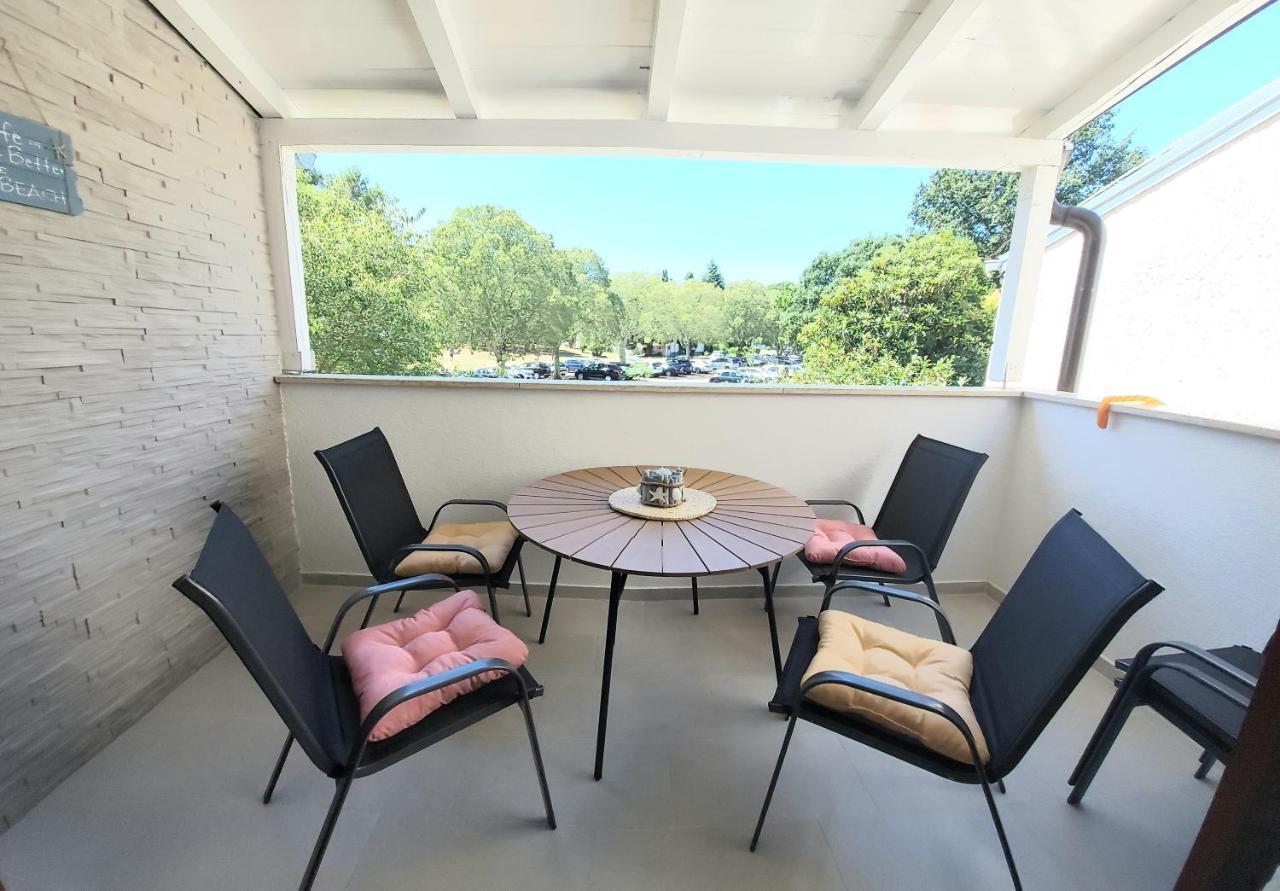 Apartman S Dvije Spavace Sobe Poreč Dış mekan fotoğraf