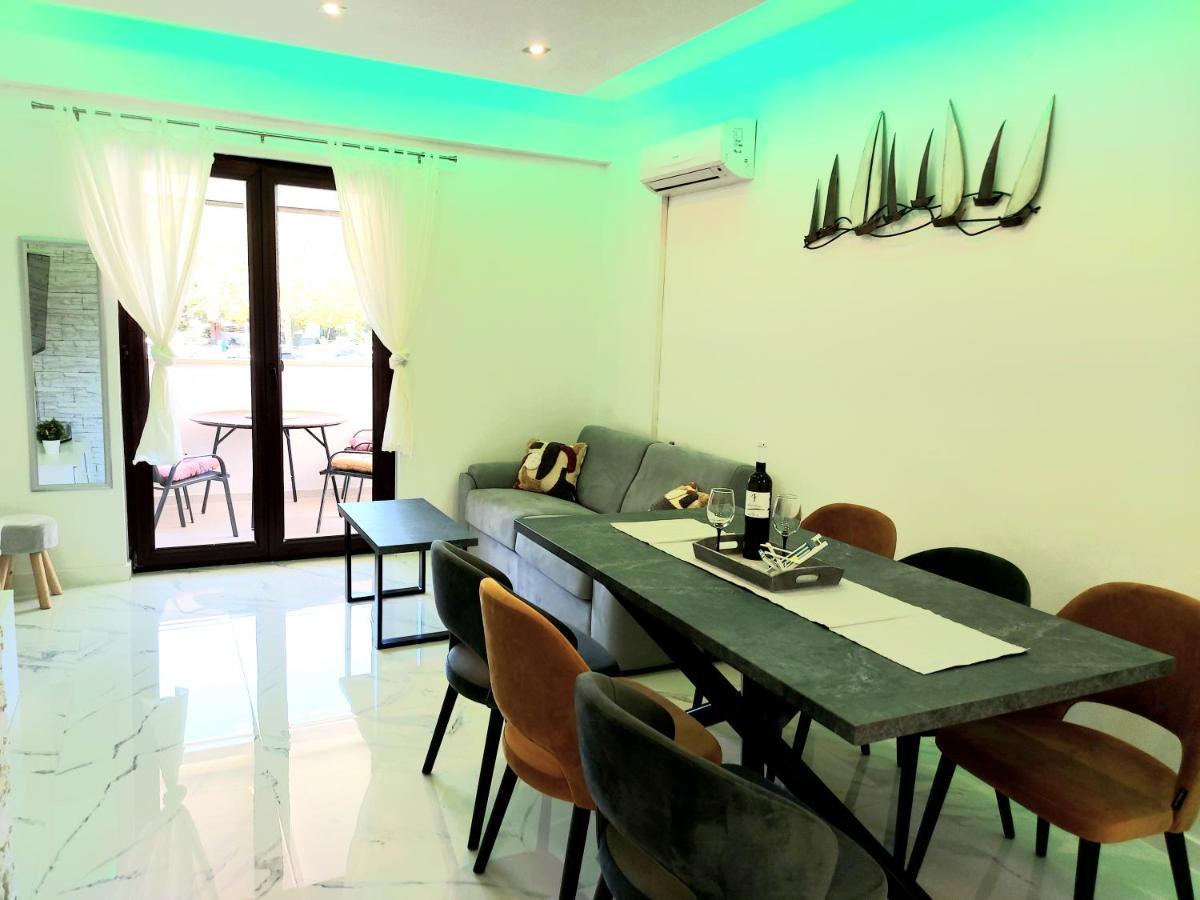 Apartman S Dvije Spavace Sobe Poreč Dış mekan fotoğraf