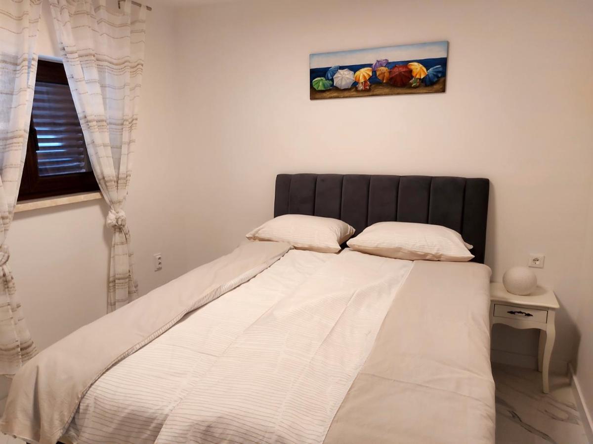 Apartman S Dvije Spavace Sobe Poreč Dış mekan fotoğraf