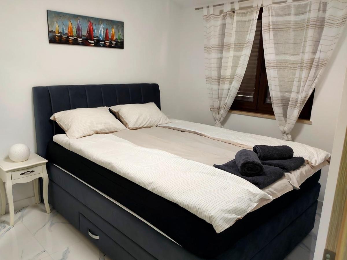 Apartman S Dvije Spavace Sobe Poreč Dış mekan fotoğraf